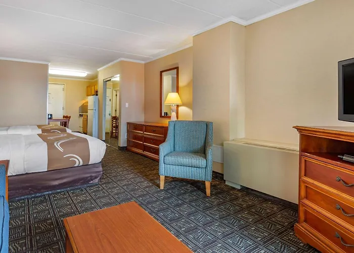 Inn Quality Boardwalk 4*